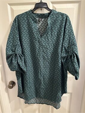 SHEIN Teal Patterned V-Neck Tunic Blouse VGC